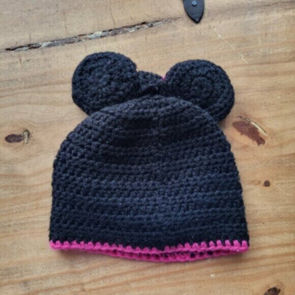 Minnie Mouse Handmade Crocheted  Winter Hat - Picture 2 of 3